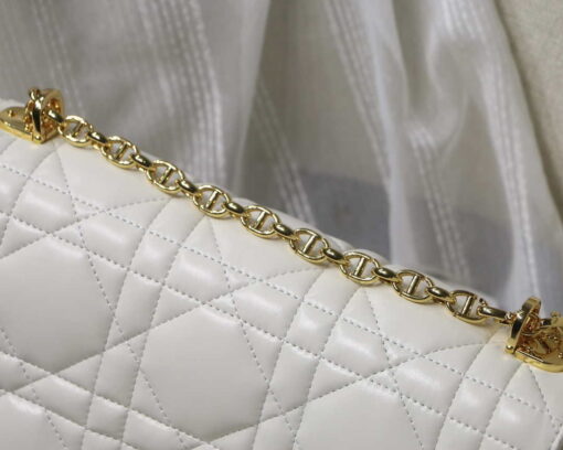 Replica Dior M9243 Large Quilted Macrocannage Calfskin White with Gold Logo 3