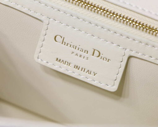 Replica Dior M9243 Large Quilted Macrocannage Calfskin White with Gold Logo 8