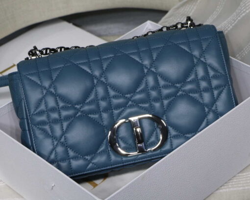 Replica Dior M9243 Large Quilted Macrocannage Calfskin Blue