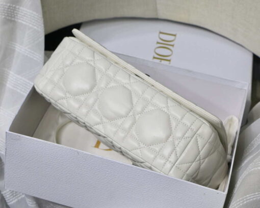 Replica Dior M9243 Large Quilted Macrocannage Calfskin White with Black logo 6
