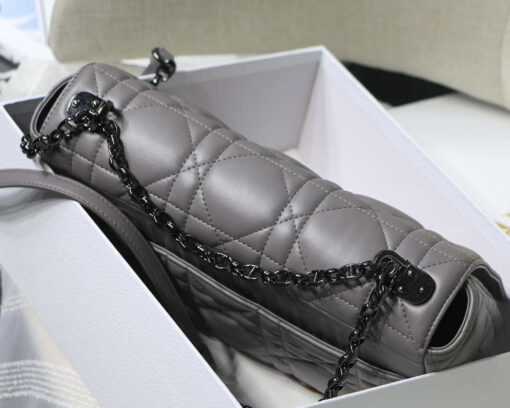 Replica Dior M9243 Large Quilted Macrocannage Calfskin Gray 4