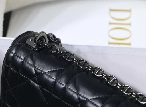 Replica Dior M9242 Medium Quilted Macrocannage Calfskin Black 4