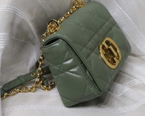 Replica Dior M9241 Small Quilted Macrocannage Calfskin Green 5