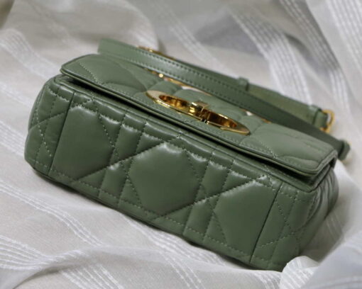 Replica Dior M9241 Small Quilted Macrocannage Calfskin Green 6