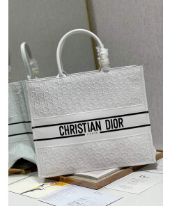Replica Dior M1286 Large Book Tote White Perforated and Embossed Oblique Calfskin
