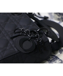 Replica Dior M0505 Mini Dior Lady Bag Black Cannage lambskin