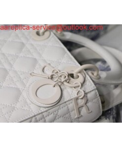 Replica Dior M0505 Mini Dior Lady Bag Latte Cannage lambskin 2