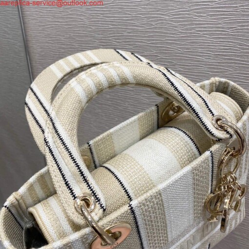 Replica Dior M0565 Medium Lady D-lite Embroidery Bag 6