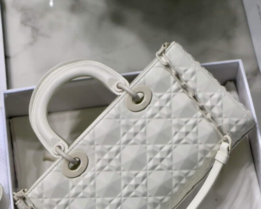Replica Dior M0540 Lady D-joy Calfskin Bag White 3