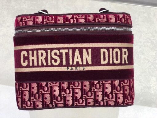 Replica Dior S5480 DiorTravel Vanity Case Bag Wine Red 8