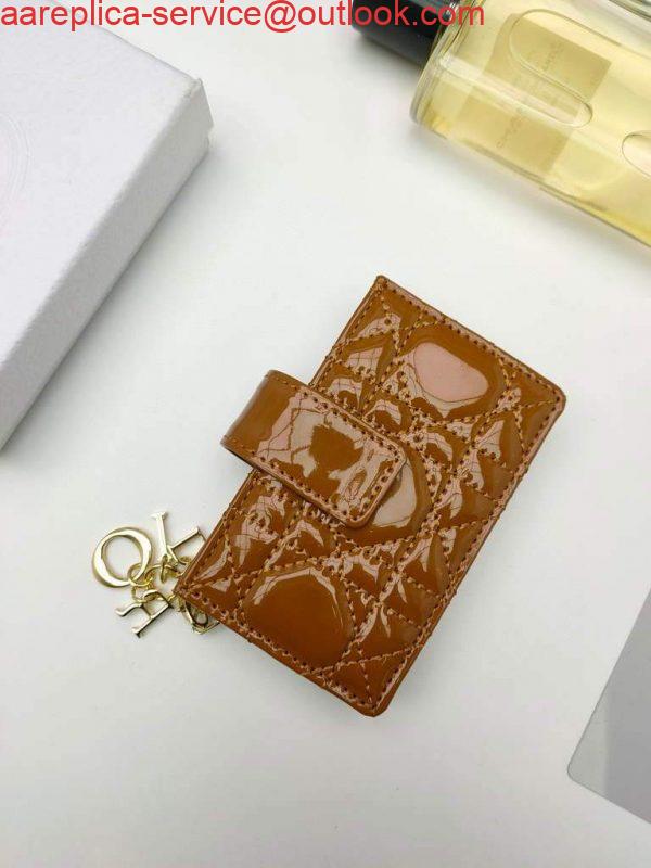 Replica Dior S0074 Wallet Lady dior 5-Gusset card holder Brown Patent Cannage Calfskin Replica Dior S0074 Wallet Lady dior 5-Gusset card holder Brown Patent Cannage Calfskin