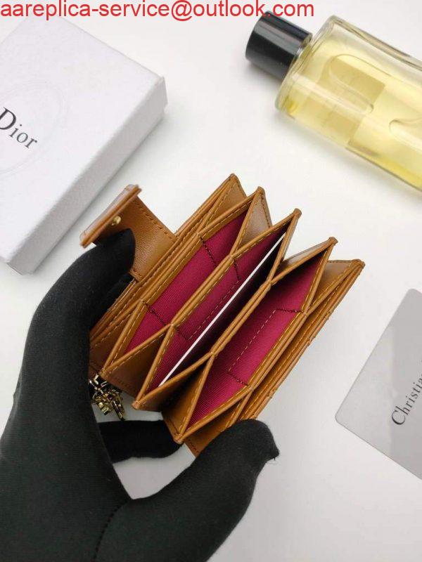 Replica Dior S0074 Wallet Lady dior 5-Gusset card holder Brown Patent Cannage Calfskin 5 Replica Dior S0074 Wallet Lady dior 5-Gusset card holder Brown Patent Cannage Calfskin 5