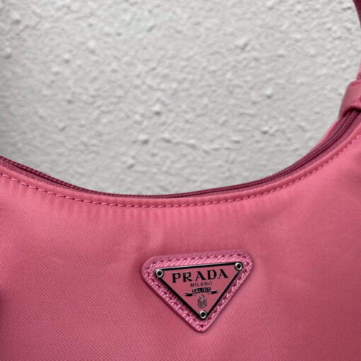 Replica Prada 1NE515 Re-Nylon Re-Edition 2000 mini-bag Pink 5