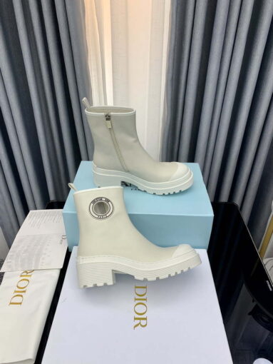 Replica Dior Women’s Shoes – Dior Symbol Ankle Boot – KCI770VSO_S900 – White 2