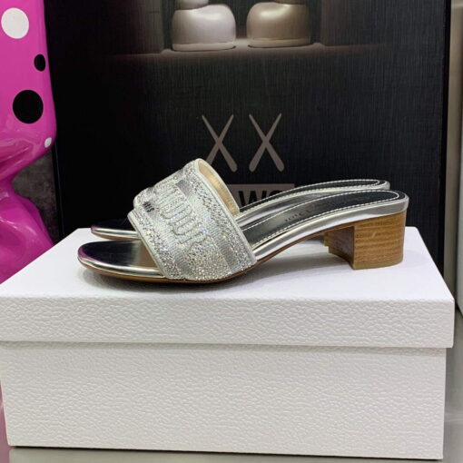 Replica Dior Women’s Shoes Dway Heeled Slide Metallic Thread Strass KCQ244LCS Silver 4