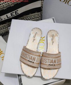 Replica Dior Women’s Slippers Designer Dior Sandals Flats Shoes D81206 2