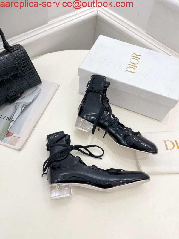 Replica Dior Women‘s KDI760VNI ARTY lace-up ankle boots in black patent and calfskin 5