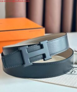 Replica Hermes H Reversible 32MM Belt with Matte Buckle in Grey Clemence Leather
