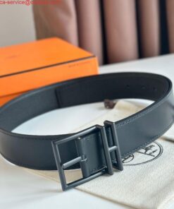Replica Hermes Nathan 40MM Belt with Matte Buckle in Black Clemence Leather