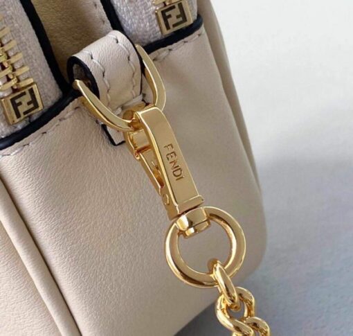 Replica Fendi 70213 Easy Baguette Leather Handbag White 4