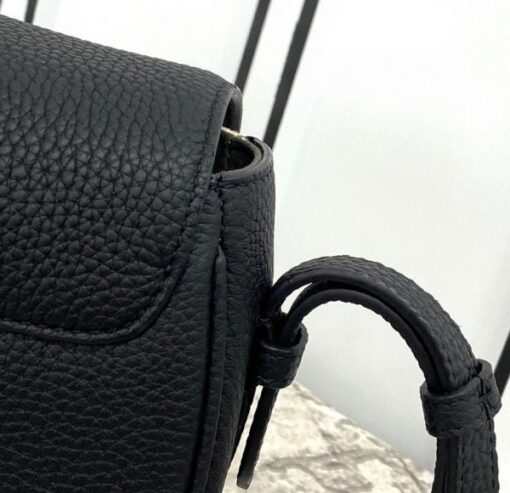 Replica Fendi 655 Fendi Moonlight Shoulder Saddle Leather Bag Black 6