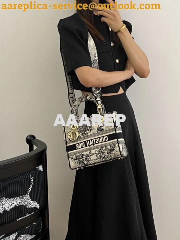 Replica Dior Medium Lady D-Lite Bag Latte and Black Zodiac Embroidery 11