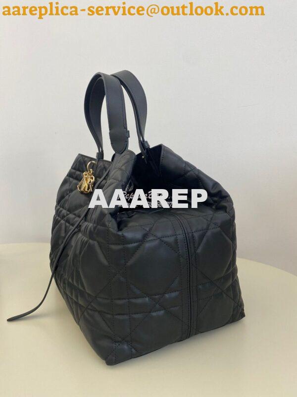 Replica Dior Large Toujours Bag in Macrocannage Calfskin M2820O Black 2