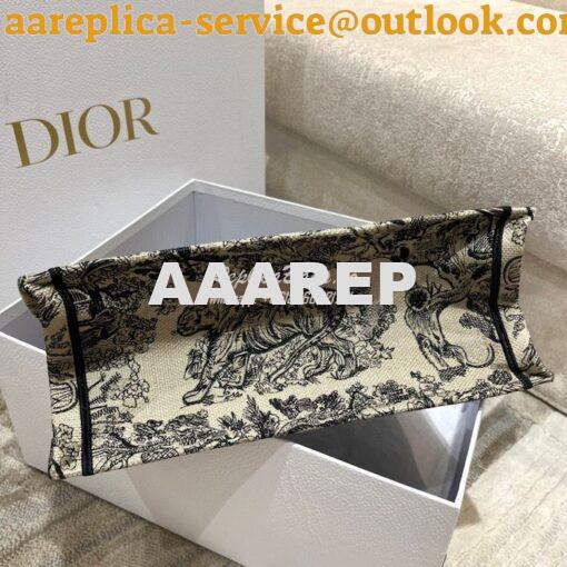 Replica Dior Book Tote bag in Brown Toile de Jouy Embroidery 15