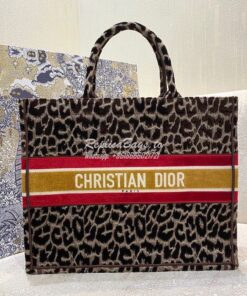 Replica Dior Book Tote bag in Beige Multicolor Mizza Embroidered Velve 2