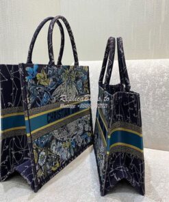 Replica Dior Book Tote bag in Blue Constellation Embroidery 2