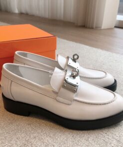 Replica Hermes Hot Loafer in calfskin H232075Z 2