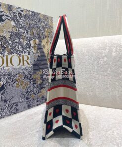 Replica Dior Book Tote bag in Black, White and Red D-Chess Heart Embro 2