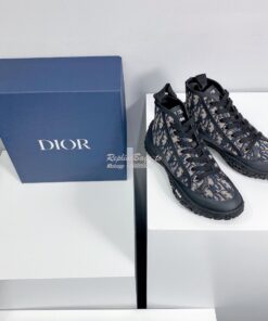 Replica Dior B28 Men/Women High-Top Sneaker Beige and Black Dior Obliq