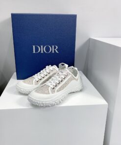 Replica Dior B28 Men/Women Low-Top Sneaker Off-White Dior Oblique Jacq