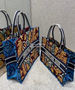 Replica Dior Book Tote bag in Blue Multicolor Dior Paisley Embroidery 2