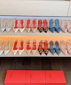 Replica Valentino Gold VLogo Calfskin Slingback Pump 40mm 80mm SW2S0Q7 Replica Valentino Gold VLogo Calfskin Slingback Pump 40mm 80mm SW2S0Q7