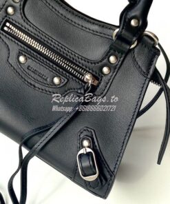 Replica Balenciaga Neo Classic Top Handle Bag in Smooth Calfskin 63852 2