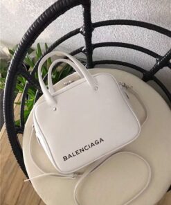 Replica Balenciaga Triangle Square XS bag in white calfskin leather 51