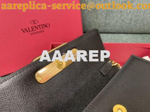 Replica Valentino VLogo Signature Grainy Calfskin Wallet With Chain 5W 7