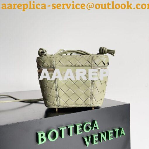 Replica Bottega Veneta BV Mini Intrecciato Vanity Case with Cross-Body 5