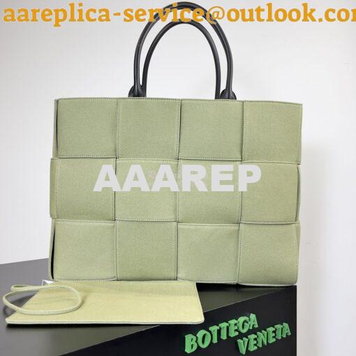 Replica Bottega Veneta BV Large Arco Tote Bag 718401 light green