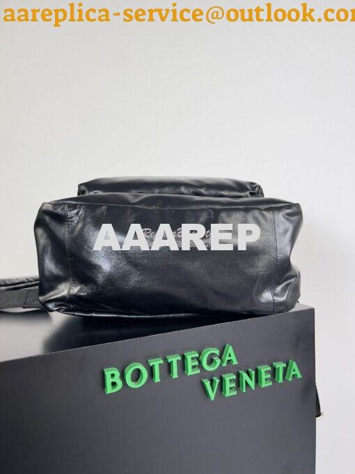 Replica Bottega Veneta BV Medium Archetype Backpack in black lambskin 4