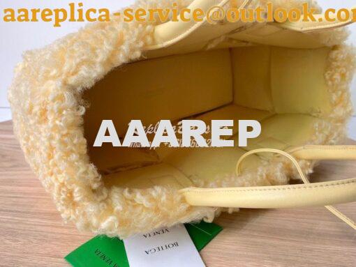 Replica Bottega Veneta BV Arco Tote Small Intreccio Shearling Tote Bag 7