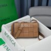 Replica Bottega Veneta BV Cassette Bag in Maxi Intreccio Bag 578004 Ye 8