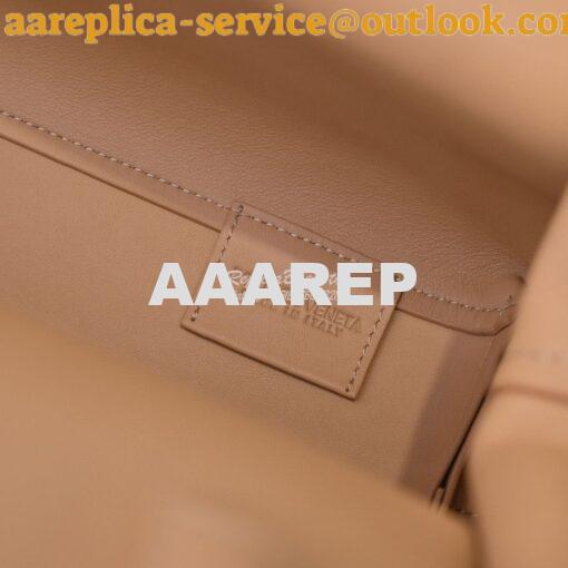 Replica Bottega Veneta BV Point Medium Leather Top Handle Bag 652446 A 6