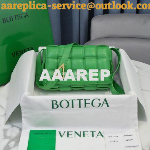 Replica Bottega Veneta BV Padded Cassette Bag in Grass Lambskin 591970