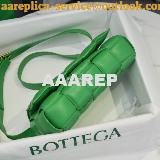 Replica Bottega Veneta BV Padded Cassette Bag in Grass Lambskin 591970 4