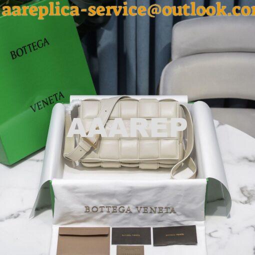 Replica Bottega Veneta BV Padded Cassette Bag in Cream Lambskin 591970