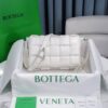 Replica Bottega Veneta BV Padded Cassette Bag in White Lambskin 591970