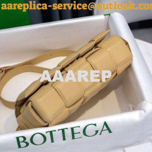 Replica Bottega Veneta BV Padded Cassette Bag in Topioca Lambskin 5919 4